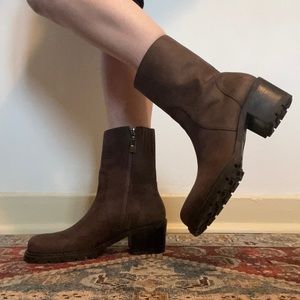 VINTAGE • 90s/Y2k Tommy Hilfiger Brown Leather Chunky Boots